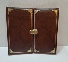 Vtg Brown Faux Leather Double Door Photo Album with Gold Trim  Clasp 200 Photos