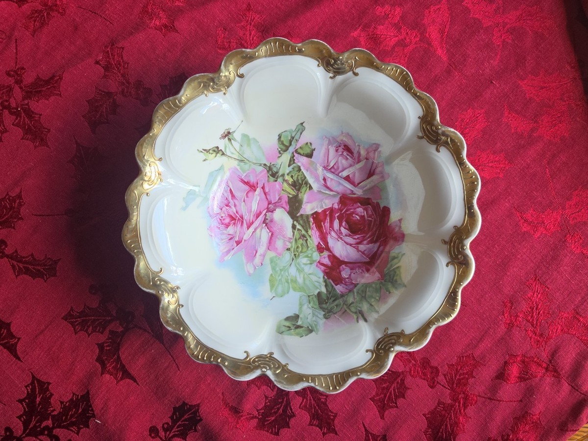 Handpainted Roses ZS & Co Zeh Scherzer Bavaria Serving Bowl Gold