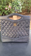 VINTAGE SAC A MAIN CHANEL 31 MEDIUM EN CUIR MATELASSE BLEU MARINE  BANDOULIERE