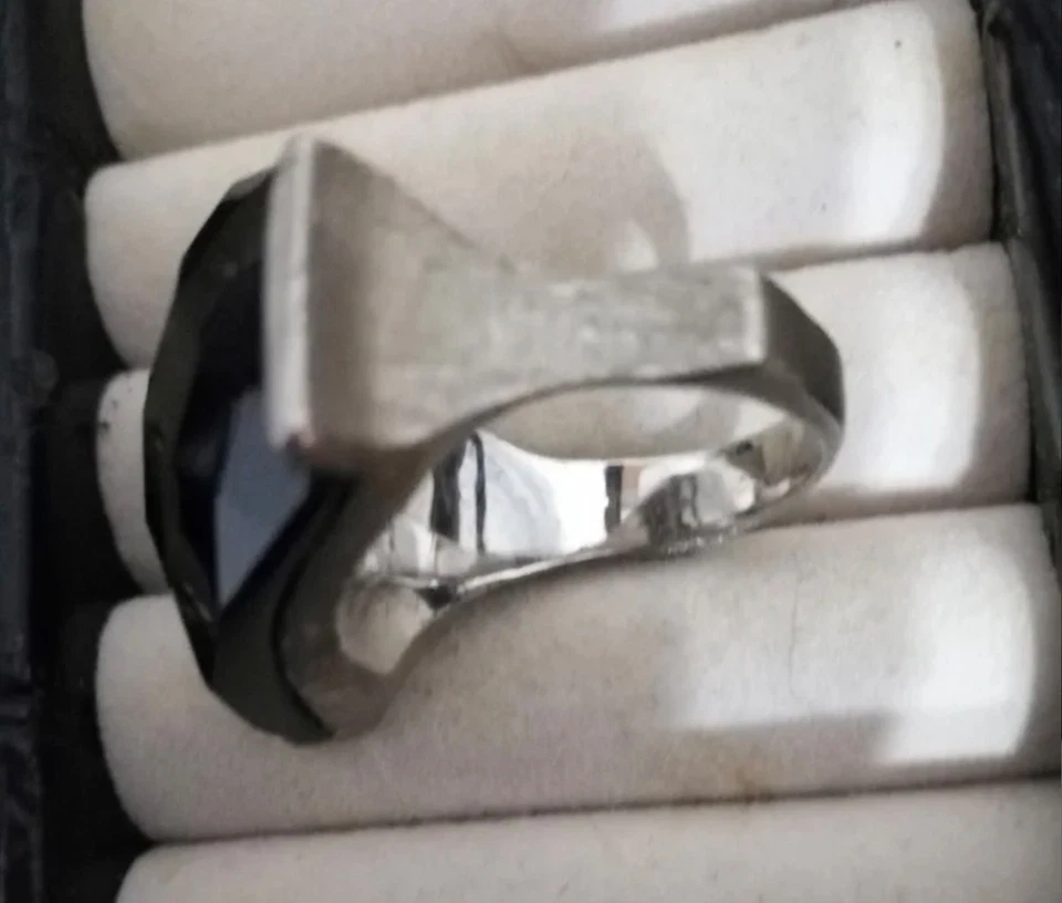 Anello Importante In Argento 925 Con Grande Pietra In Onice - Immagine 3 di 4