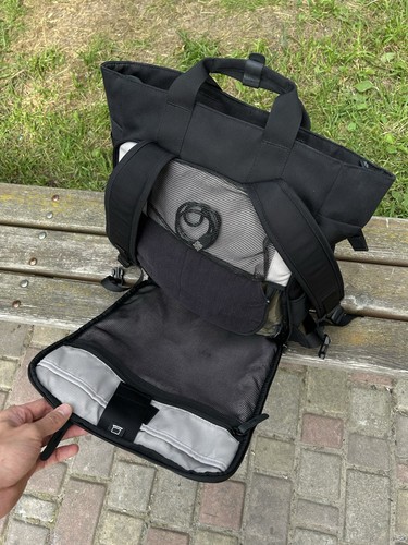 Crumpler Creator’s Art Collective Backpack Black 24L Camera & Laptop Bag - Picture 7 of 16