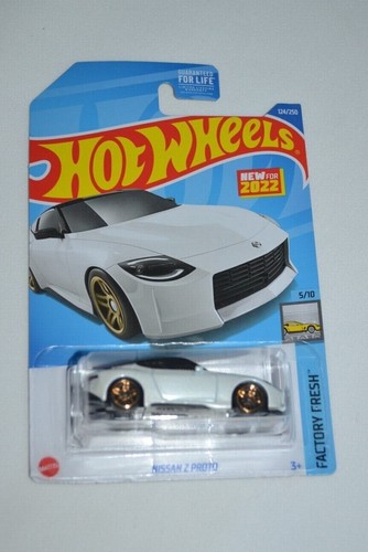 HOT WHEELS 2022 FACTORY FRESH 5/10 - NISSAN Z PROTO PEARL WHITE - Picture 3 of 6