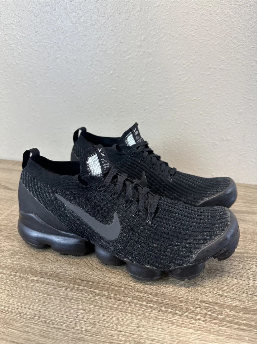 nike vapormax flyknit triple black
