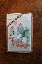 VTG. 1981 SIMPLICITY PATTERN 5259 DECORATIVE CRAFT CLOWN DOLLS UNCUT/FF