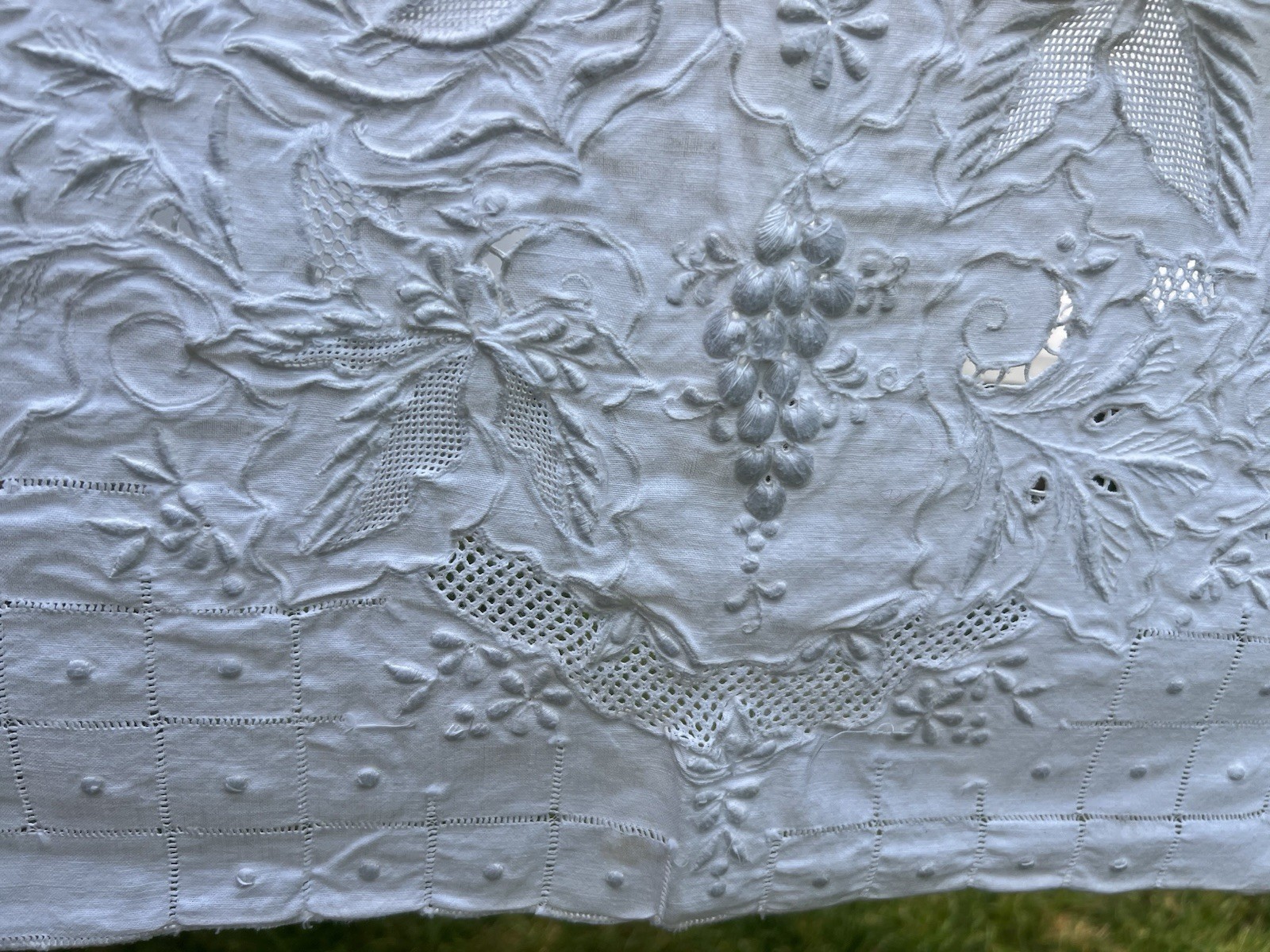 Picture 2 of 10