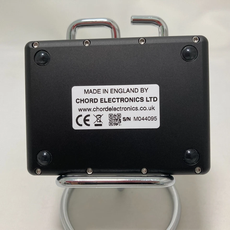 Chord Elektronik Mojo Tragbar Kopfhörer Verstärker Used Mit Kabelsatz in-Stock - Bild 3 von 4