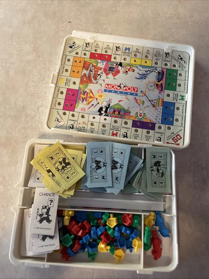 Travel Size Junior Monopoly Game 1991 Parker Brothers Complete - Image 3 of 4