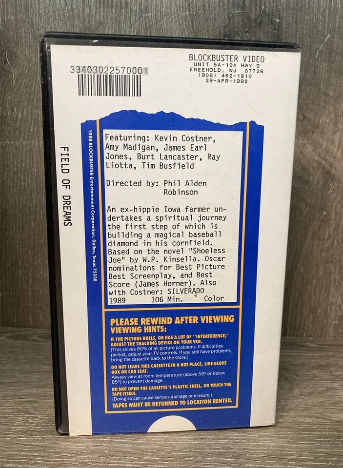 The Field of Dreams VHS Blockbuster Video Clamshell Rental 1989 Nice Condition - Image 3 of 4