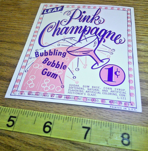 original Vintage vending machine display 1c LEAF Pink Champagne gum card