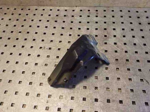 VW EOS 1F7, 1F8 Kotflügelhalter vorne rechts 1Q0821136 2.0 Benzin 147kw 26160314