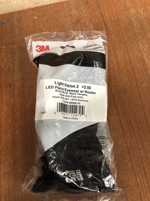 NEW 3M (11479-00000-10) Light Vision 2 + 2.50 LED Plano Eyewear w/ Reader