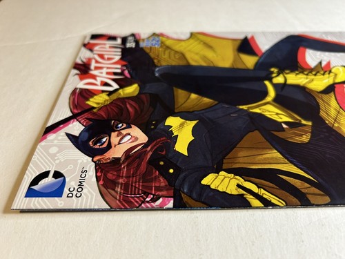 Batgirl #35 New 52 Babs Tarr Limited 1:25 VARIANT | NM- | NEW COSTUME | DC - Picture 4 of 18