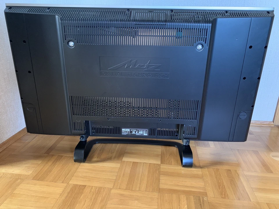 Metz Milos 32 S LCD - Bild 2 von 4