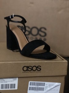 extra wide fit heeled sandals