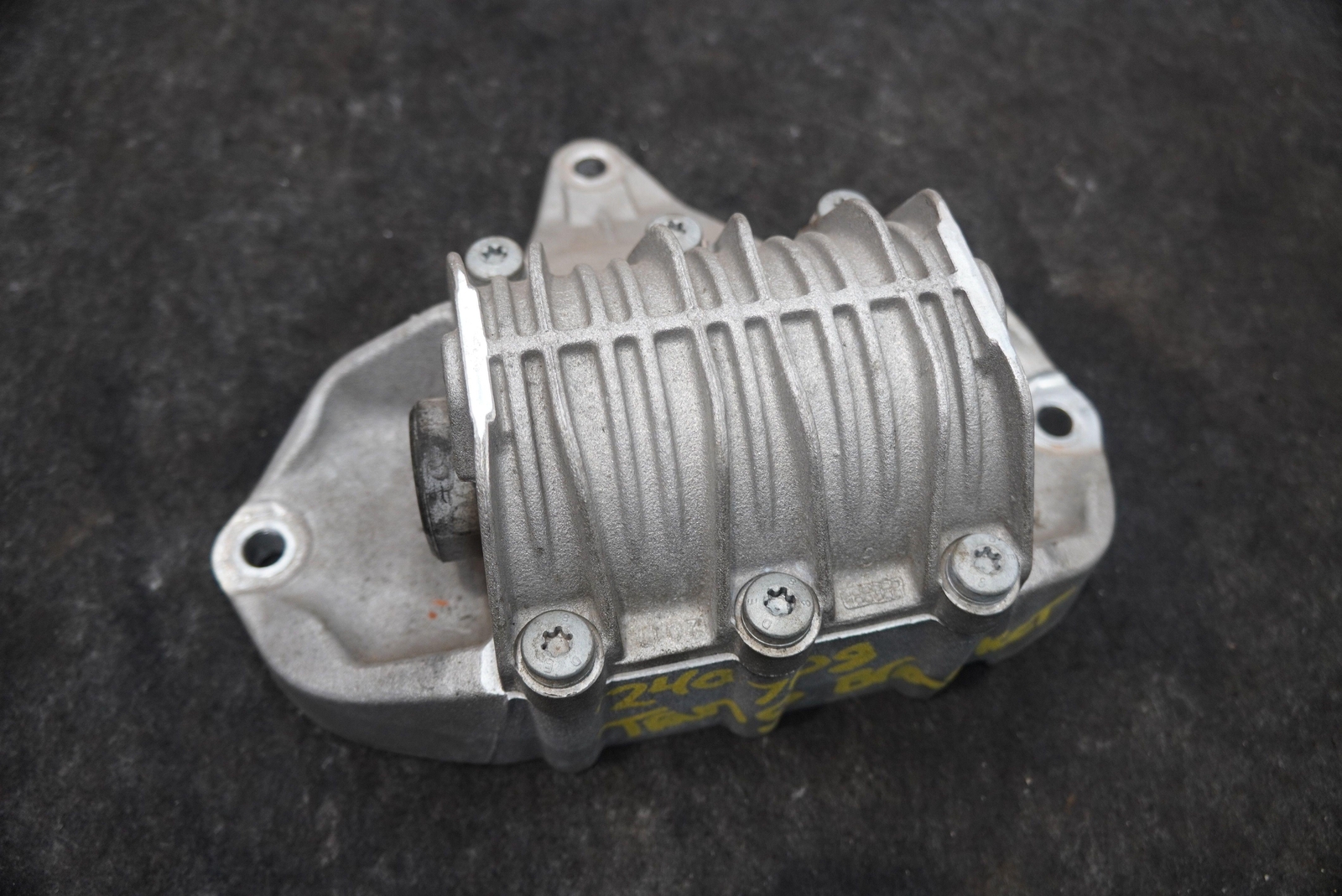 Transmission Gearbox Support Mount Bracket 259440 OEM Ferrari 488 Challenge 2018