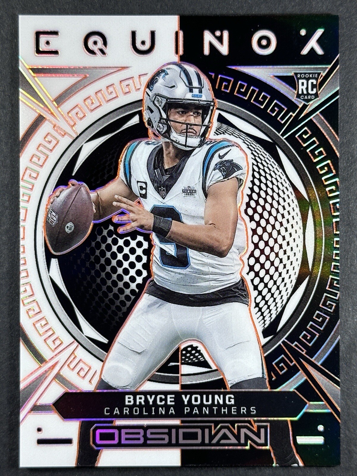 2023 Panini Obsidian Bryce Young Equinox Orange Electric Etch /65 RC