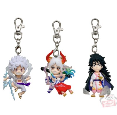 One Piece Keychain Figure Luffy Yamato Momonosuke Banpresto Set of