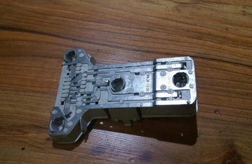 3b5945257 Lampenträger Rücklicht Rückleuchte innen Heckklappe  DE160962-15