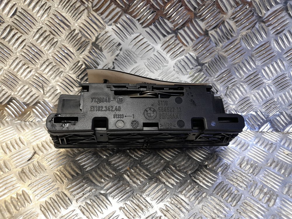 BMW 3 Series E90 Rear Console Trim With Ashtray 7139048 584507 for  