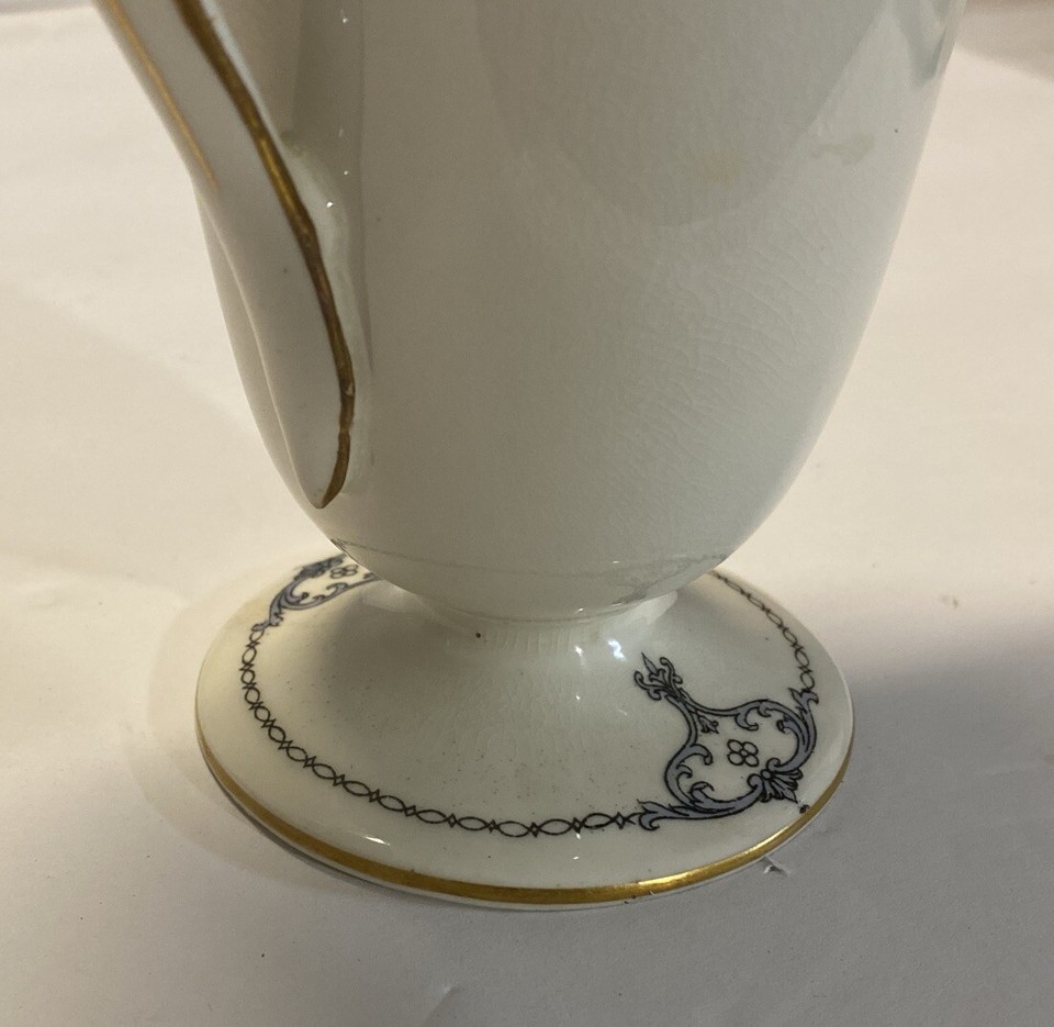 Royal Worcester Hand Painted "Portia" Coffeepot TEAPOT Made In England EXCELLENT eBay