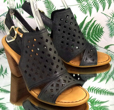 BORN HAVANA GRAY LEATHER BUCKLED SLINGBACK SANDALS SHOES HEELS US WOMENS SZ 7 M