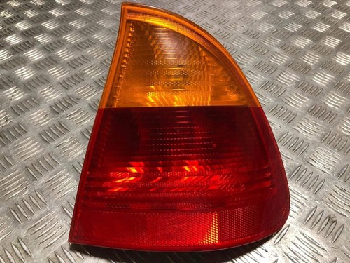BMW 3 E46 Rücklicht hinten rechts 63218368758 8368758 2.00 Diesel 29014174
