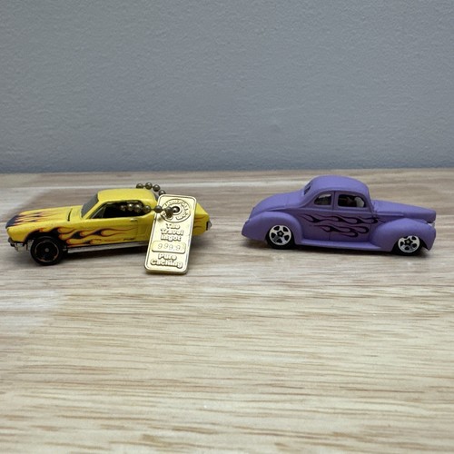 Hot Wheels Flames 40 Ford Coupe 65 Ford Mustang Fastback Travel Ingot Geocaching