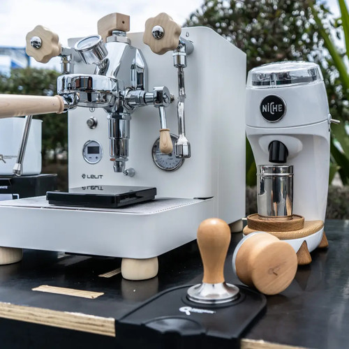 Lelit Bianca V3 with The Niche Zero Retention & Precision Single Dose Package - Bild 14 von 15
