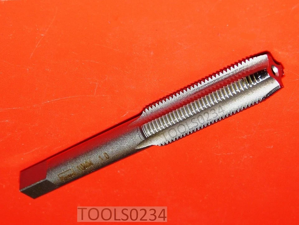 Grifo métrico M10 X 1.0 10 mm de acero al carbono Irwin Hanson 1738 4 FL Foto 4 de 4