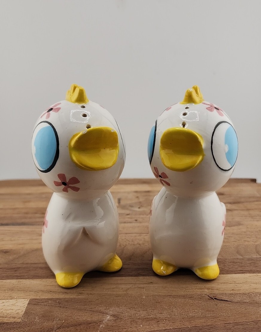 Vintage Holt Howard 1959 Bo Peep Chick Salt & Pepper Shakers Good