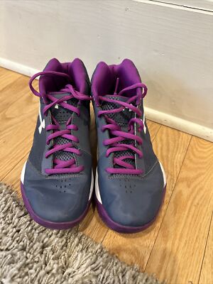 grey and purple basketball shoes