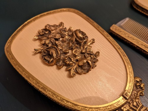 Vintage 24K Gold Plated Mirror Brush & Comb Set Stylebuilt Accessories New York  - Afbeelding 7 van 8