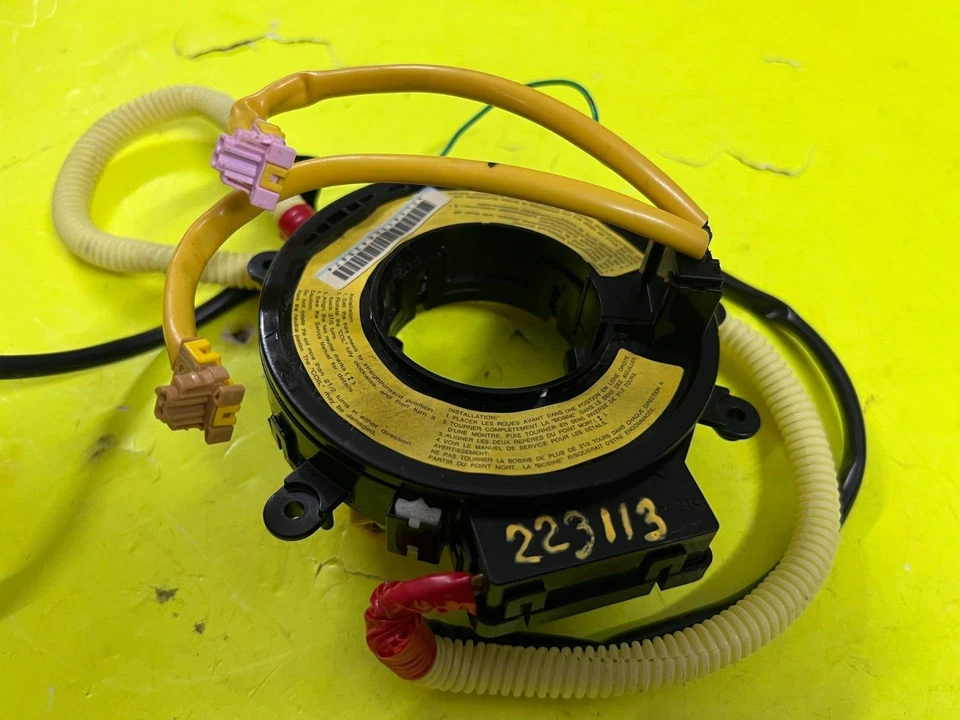 2012 Chevrolet Colorado relógio de direção mola cabo espiral fabricante de equipamento original - Imagem 2 de 4