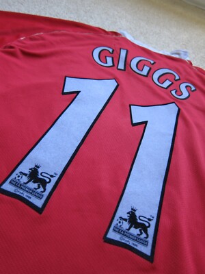 06/ 07マンチェスターU ギグスNo. 11 06/07 Manchester United GIGGS Soccer Jersey Football Shirt [M