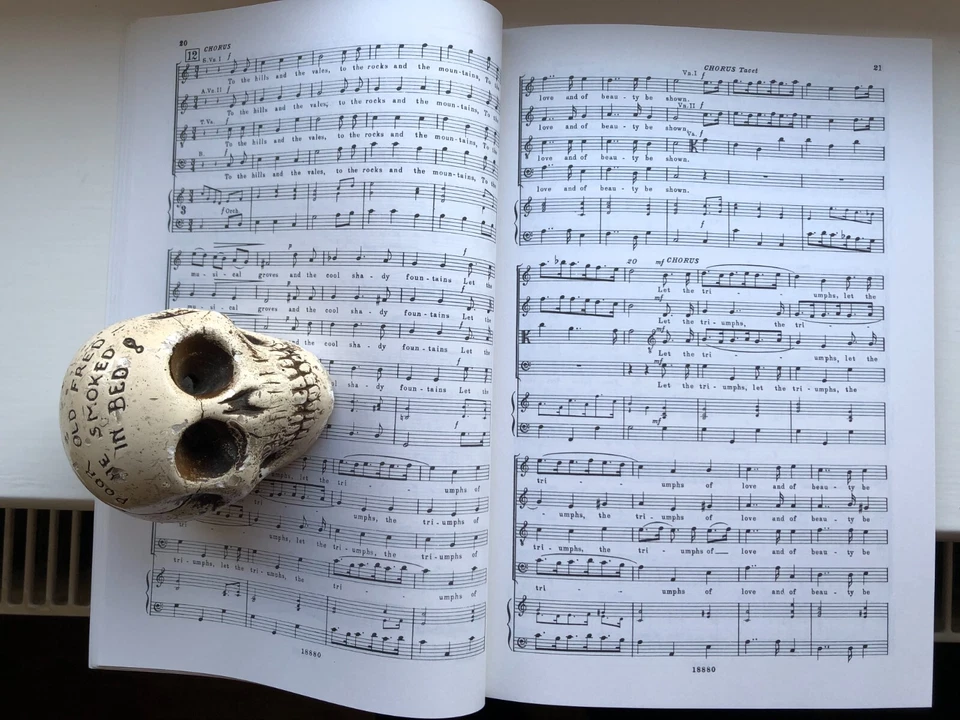 Purcell: Dido & Aeneas - Novello SATB Vocal and Full Score - Image 4 of 4