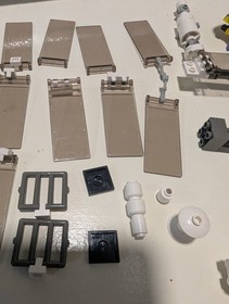 Misc. LEGO Pieces - Incomplete - Discovery: International Space Station (7467)