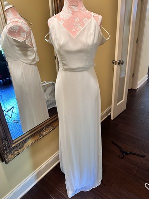 AFTER SIX Ivory One-Shoulder Bow Crepe High Slit Trumpet Gown Dress - Size 4
