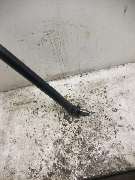 01-05 TOYOTA RAV4 2.0L FWD AT REAR DRIVE SHAFT ASSEMBLY  - Image 3 of 4