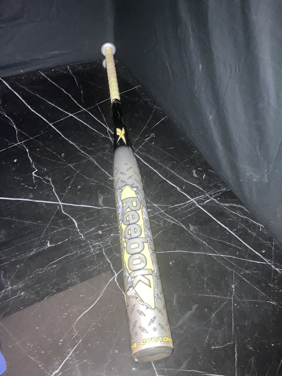 USED Reebok Melee 27 oz. Senior Softball Bat eBay