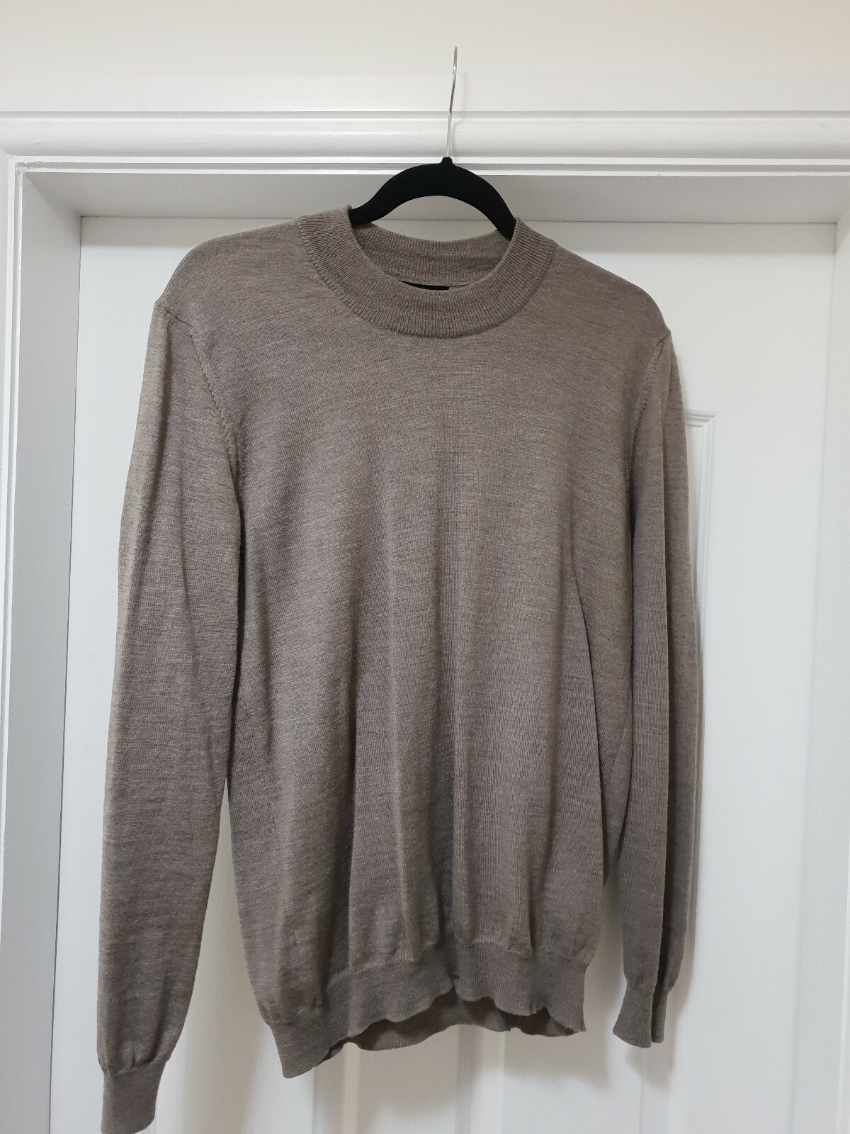 NICOLE FARHI MERINO WOOL LONG SLEEVE 