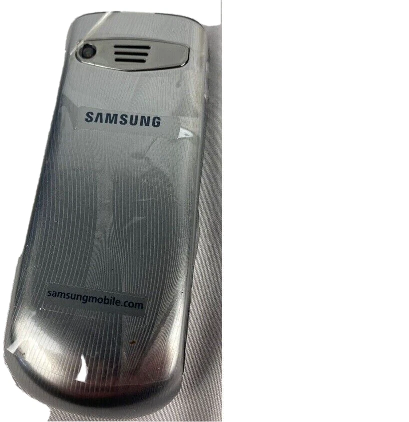 Samsung GT-C3630 (Grey/Black) Unlocked- 1.3MP Camera (100% Genuine Mobile Phone) - Image 3 of 4