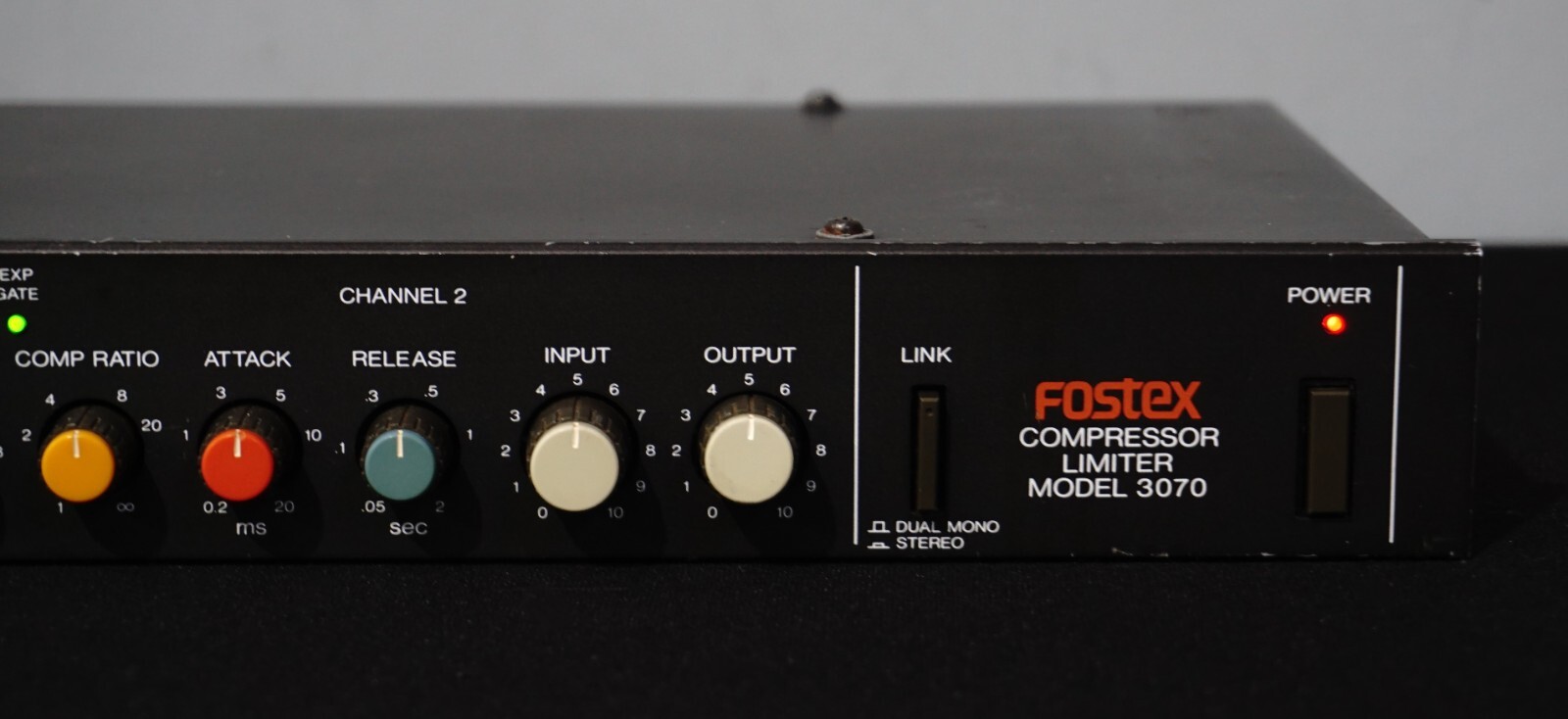Fostex Model 3070 コンプレッサー / リミッター FOSTEX MODEL 3070 コンプレッサー リミッター Fostex 3070