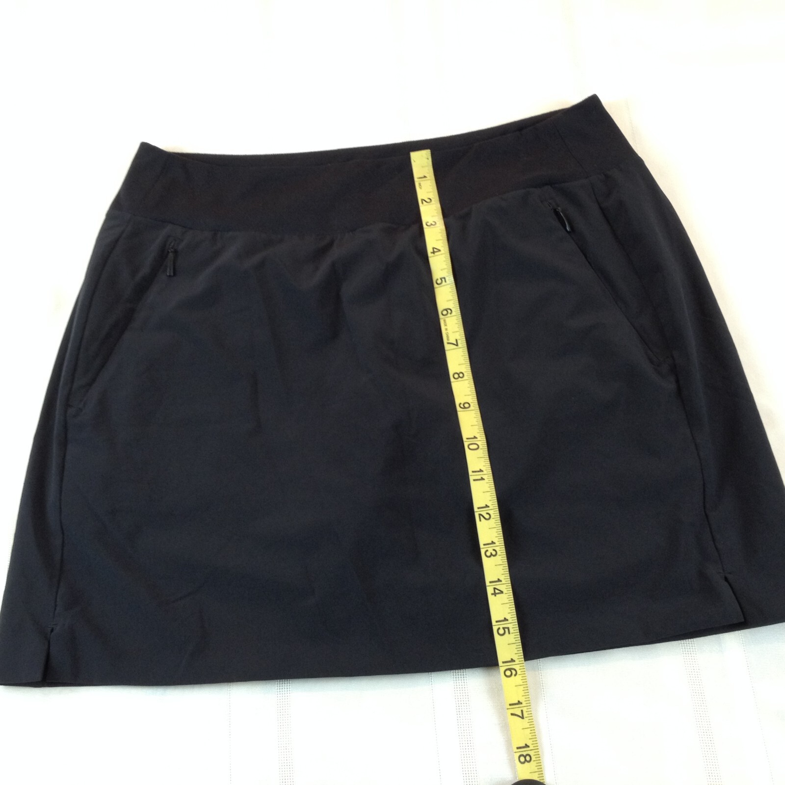 ATHLETA Polyester Blend Flat Front Black Activewe… - image 3