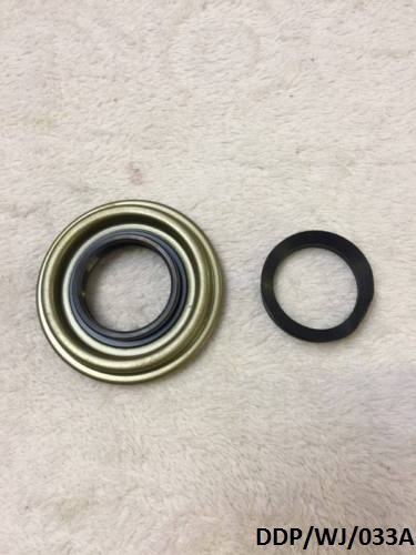 Front Pinion Inner & Outer Seal for Jeep Grand Cherokee WJ 1999-2000 DDP/WJ/033A - Picture 1 of 4