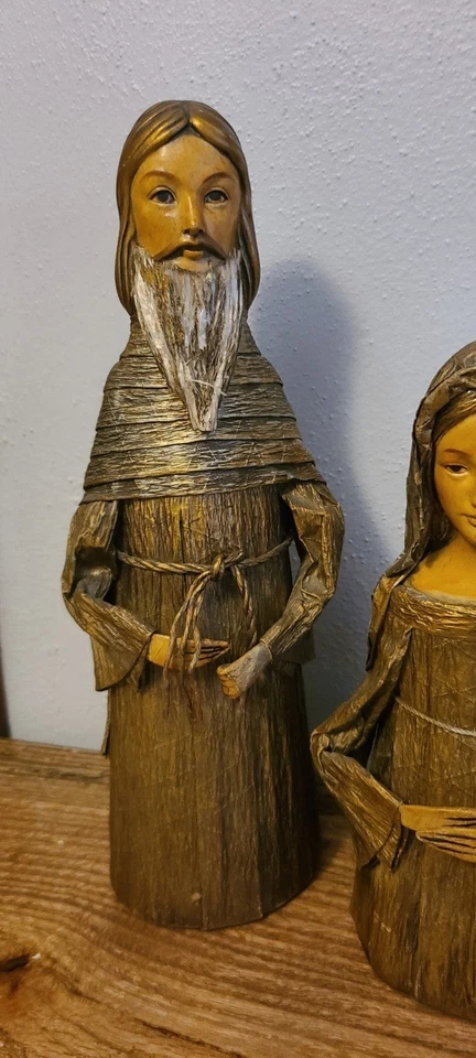 VINTAGE SCHMID MARY AND JOSEPH PAPER MACHE FIGURINE JAPAN - Image 2 of 4