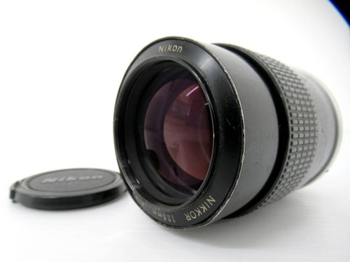 Nikon Nikkor 135mm f2.8 MF Lens