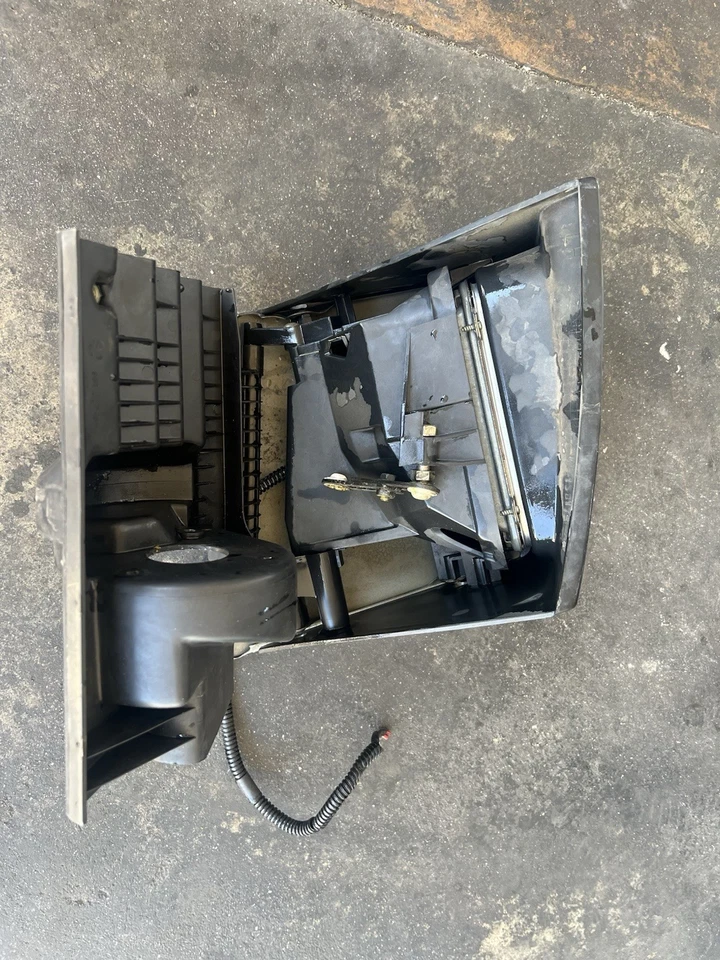 Faro halógeno lateral derecho conductor izquierdo Mercury Capri 1991 1992 1993 OEM DW Foto 3 de 4