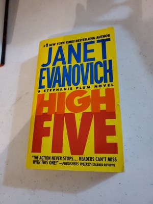 High Five (Stephanie Plum, No. 5) (Stephanie Plum Novels) By Janet Evanovich 9780312971342| eBay
