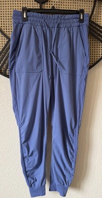 Lululemon Beyond the Studio Jogger  Unlined 28  Size 8 Woman s Pants Euc