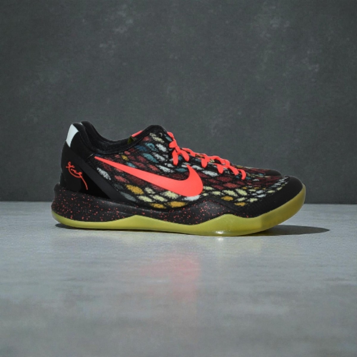 NIKE KOBE 8 SYSTEM SS 2012 CHRISTMAS MENS BASKETBALL SHOES  display picture 1